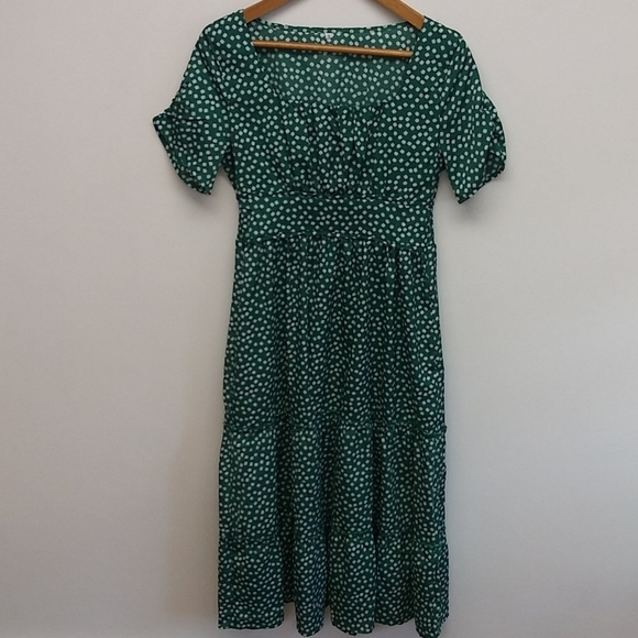 Tiered Emerald Green and White Floral Dress - Picture 1 of 13